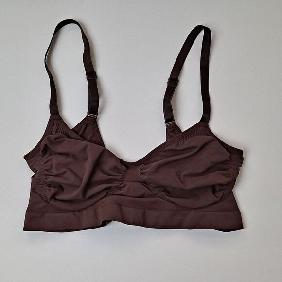 Skim Core Control bra NWOT - Picture 1 of 7